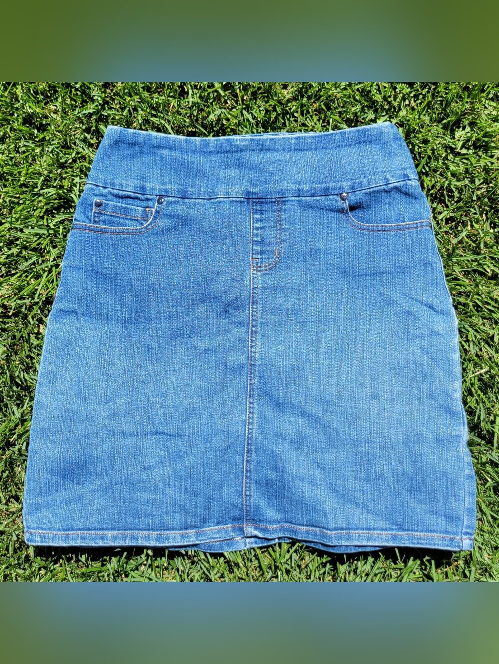 Chadwicks of Boston Denim Midi Jean Skirt Size 4 Petite 28W